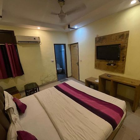 Hotel Golden Gate New Delhi Luaran gambar