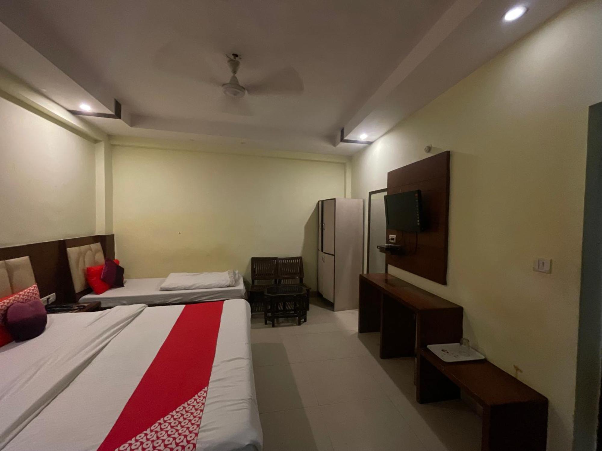 Hotel Golden Gate New Delhi Luaran gambar